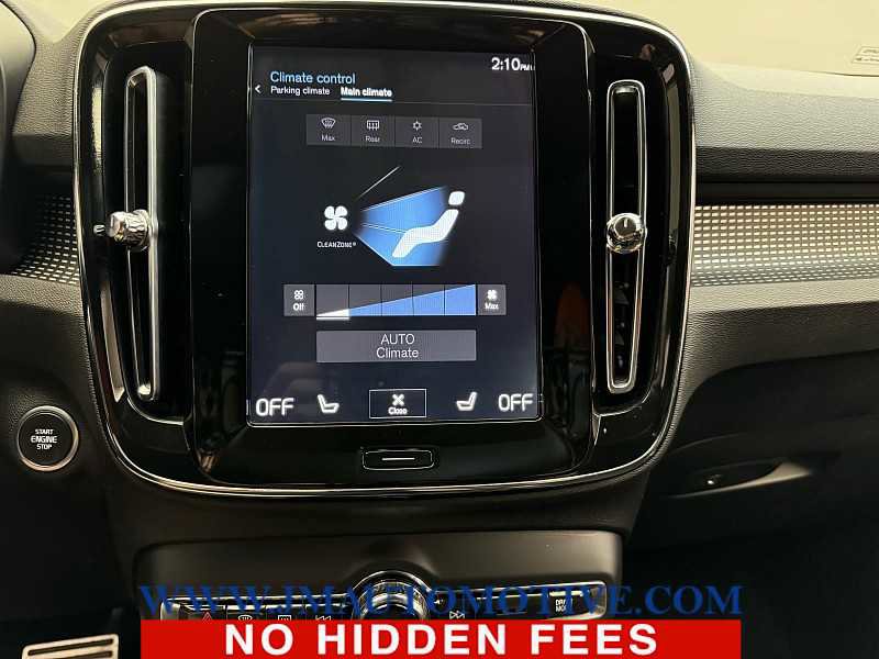 Used 2020 Volvo XC40 T5 R-Design image 25