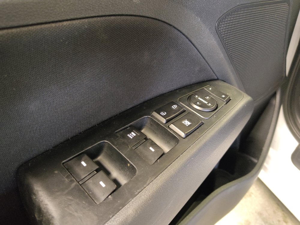 Used 2020 Hyundai Elantra SEL w/ Cargo Package (C1) image 27