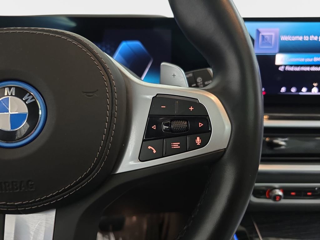 Used 2024 BMW X5 xDrive50e w/ M Sport Package image 21