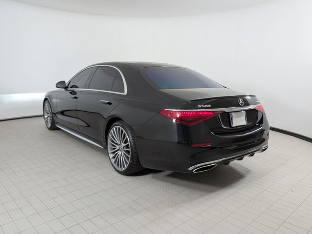Used 2024 Mercedes-Benz S 580 4MATIC Sedan image 3