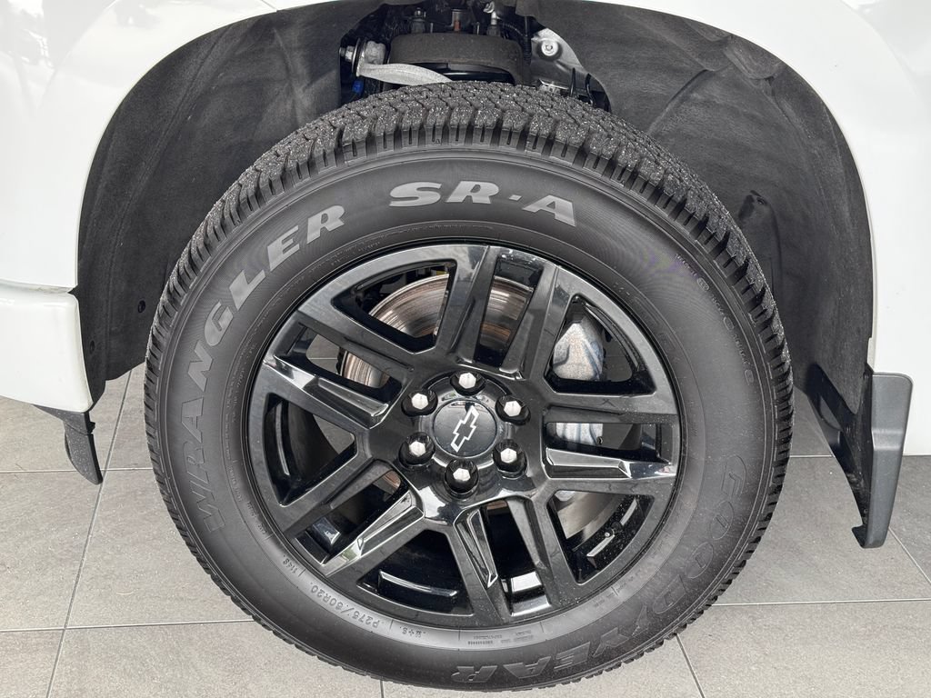 Certified 2024 Chevrolet Silverado 1500 RST w/ Protection Package AWD/4WD image 4