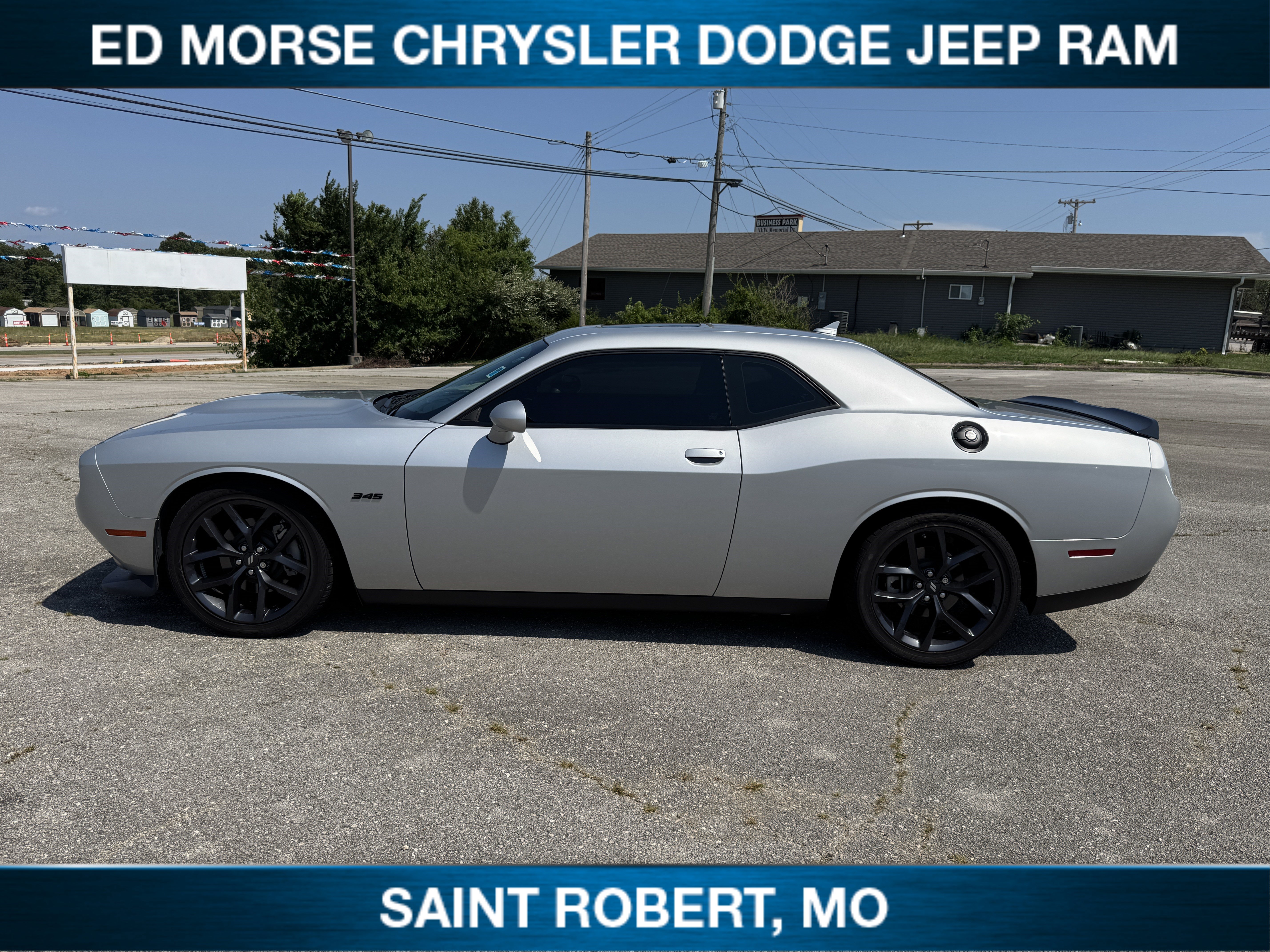 Certified 2023 Dodge Challenger R/T w/ Plus Package RWD image 8