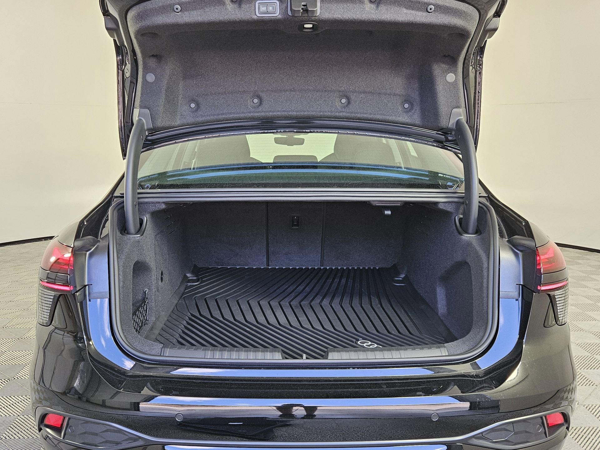 New 2026 Audi A6 Prestige AWD/4WD image 9