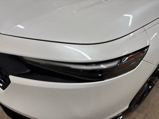 Used 2024 Honda Accord Sport image 8