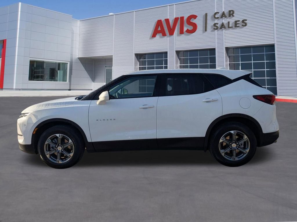 Used 2025 Chevrolet Blazer LT image 10