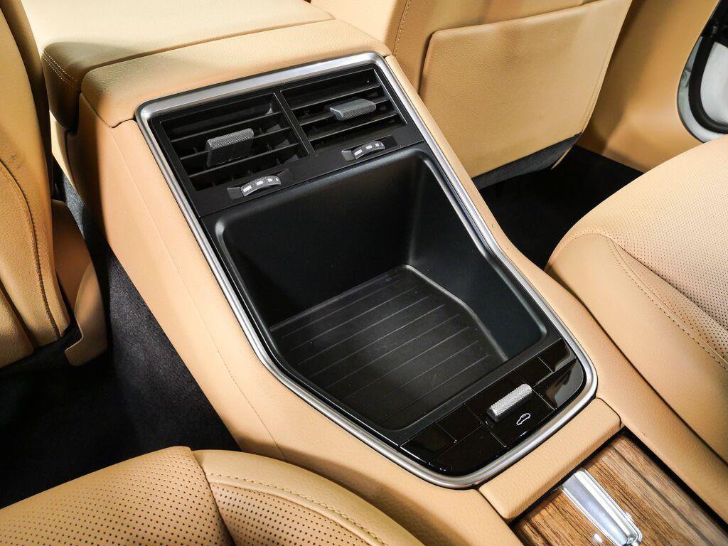 Certified 2018 Porsche Panamera 4S AWD/4WD image 21