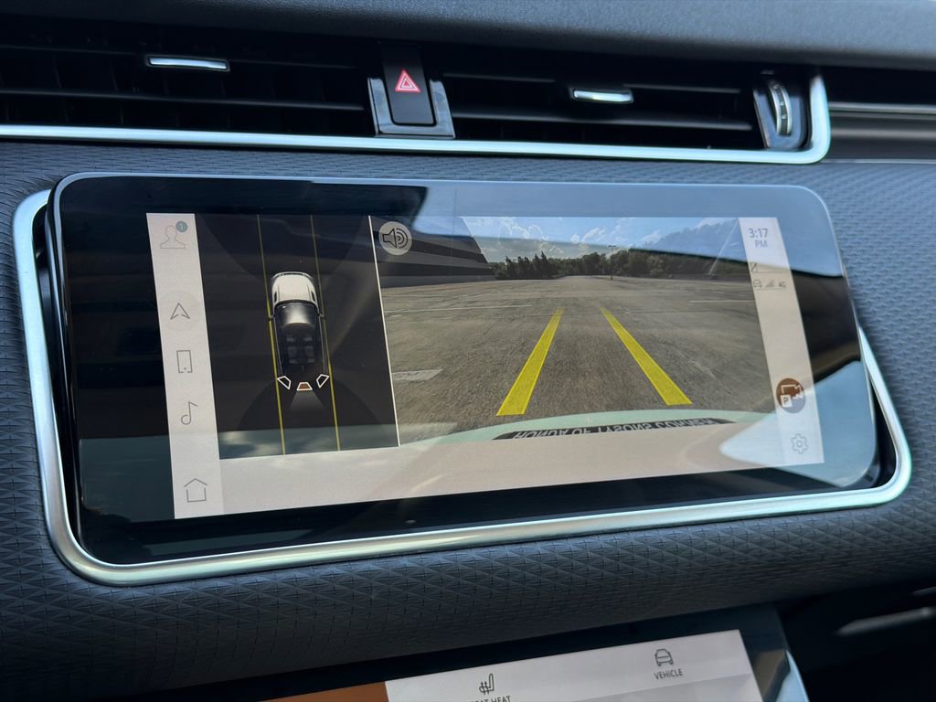 Used 2023 Land Rover Range Rover Evoque S AWD/4WD image 27