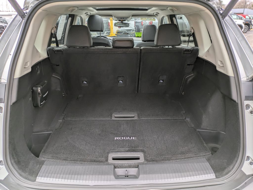 Used 2022 Nissan Rogue SL w/ SL Premium Package image 31