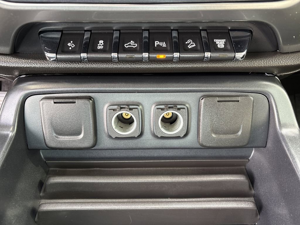 Used 2017 Chevrolet Silverado 2500 LTZ w/ Duramax Plus Package image 21