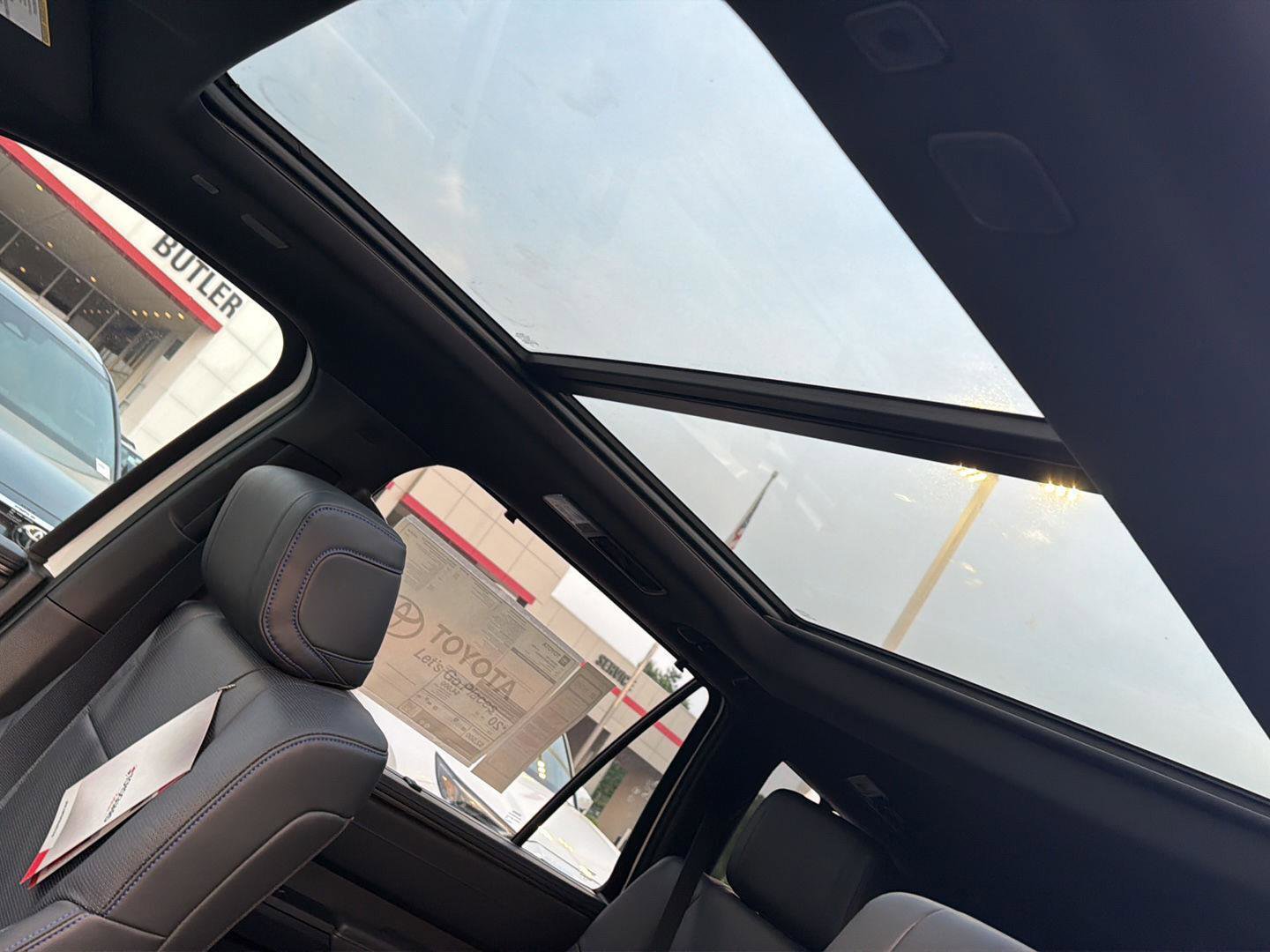 New 2026 Toyota Sequoia Platinum AWD/4WD image 33