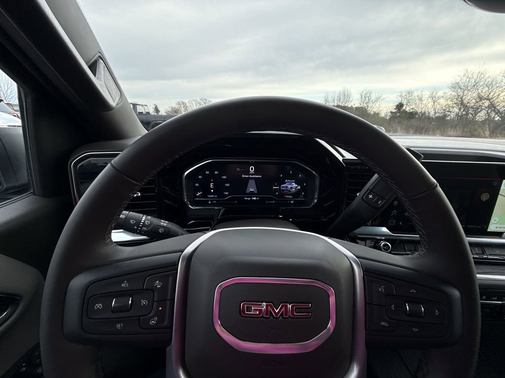 Certified 2024 GMC Sierra 1500 SLT image 18