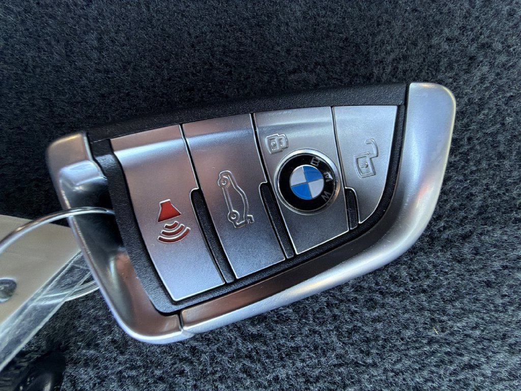 Used 2020 BMW X5 xDrive40i w/ Premium Package AWD/4WD image 28