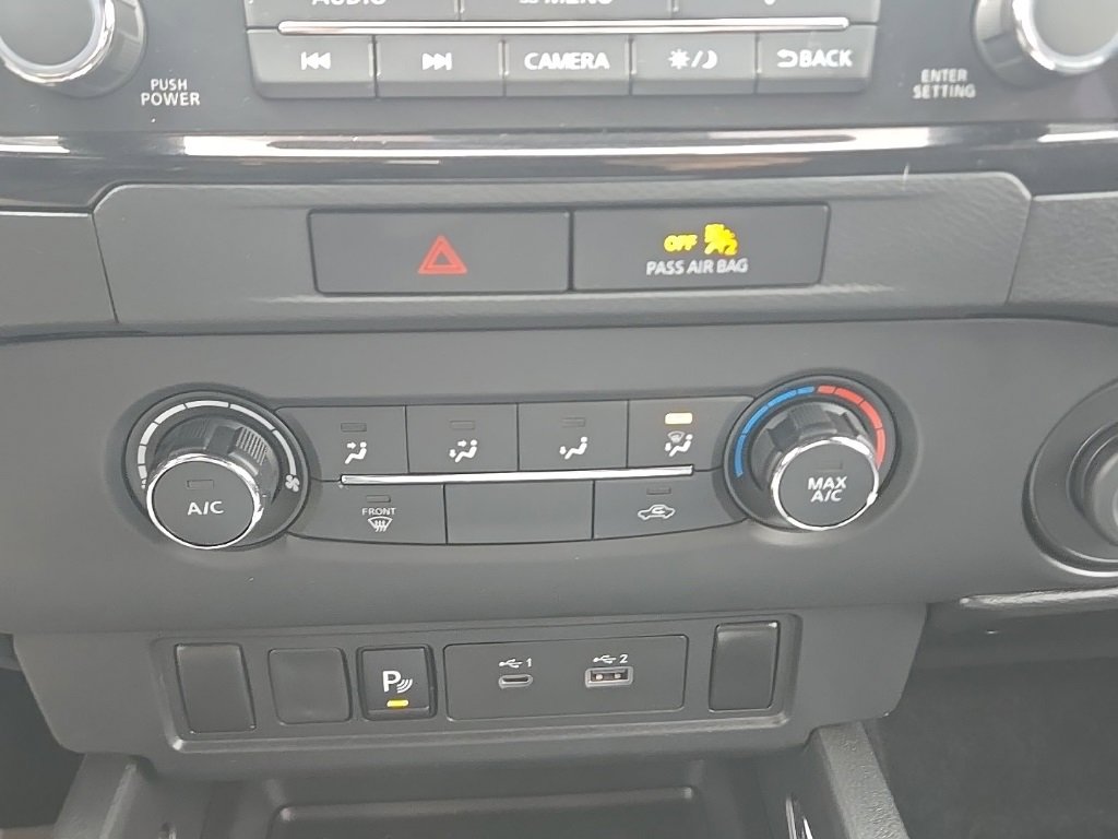 Used 2023 Nissan Frontier SV w/ Midnight Edition Package image 21