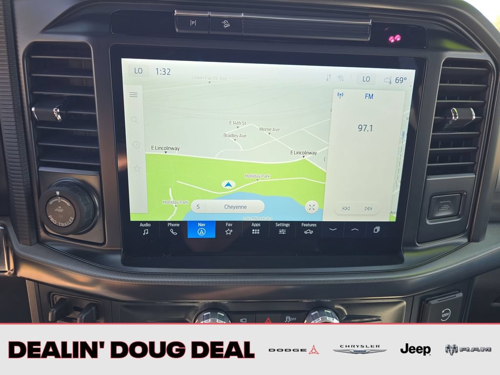 Used 2025 Ford F150 Lariat w/ Equipment Group 502A High AWD/4WD image 20