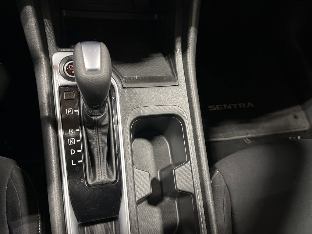 Used 2020 Nissan Sentra SV FWD image 19