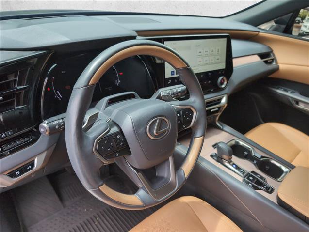Used 2024 Lexus RX 350 Premium Plus w/ Convenience Package FWD image 9