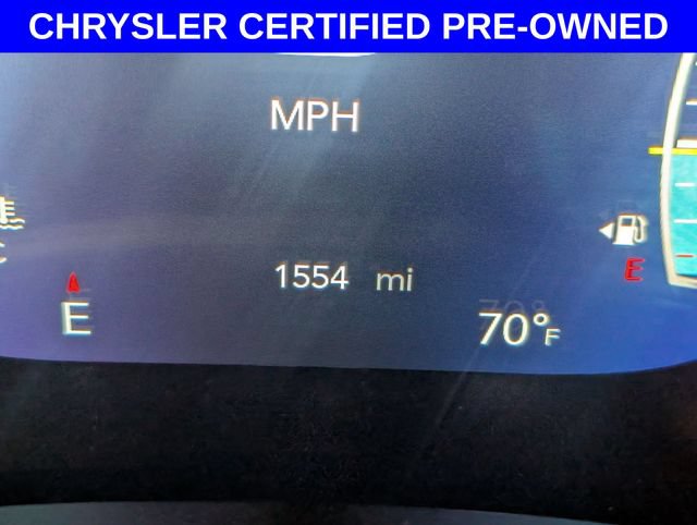 Certified 2026 Chrysler Pacifica Select FWD image 19
