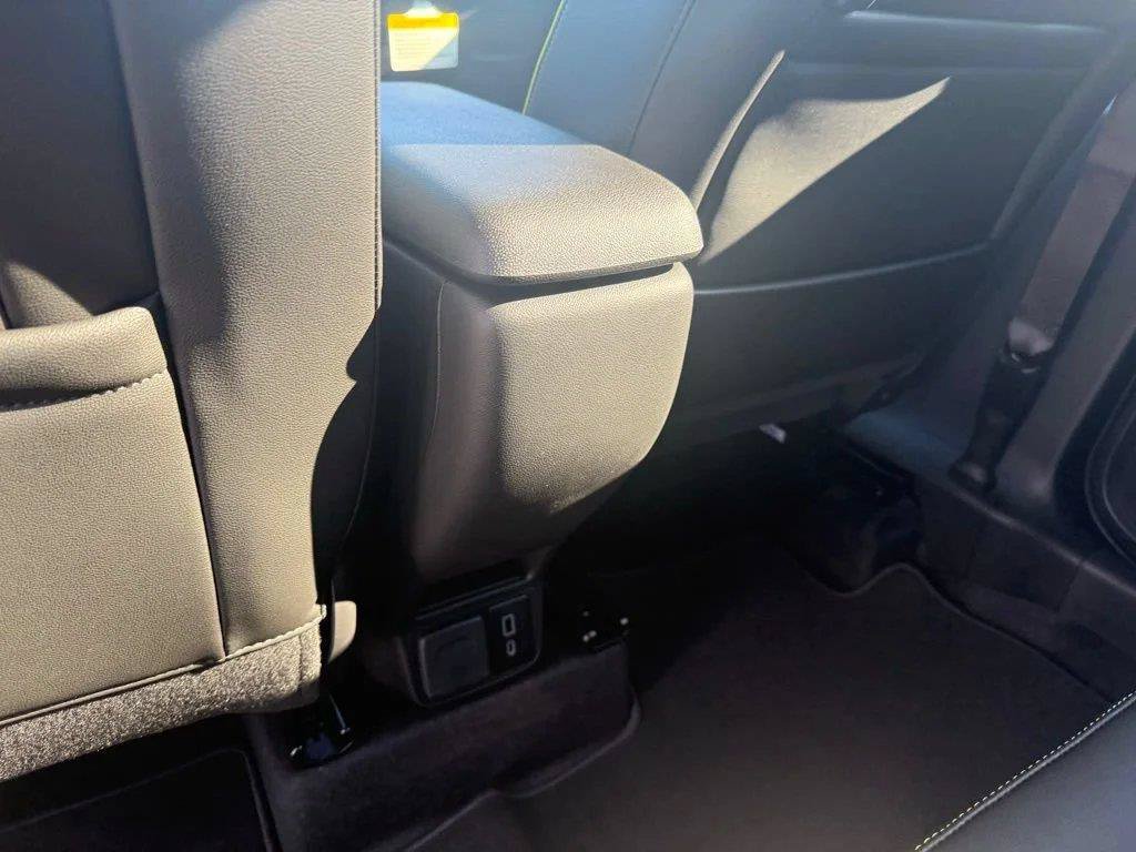 Used 2026 Chevrolet TrailBlazer ACTIV w/ Convenience Package FWD image 35