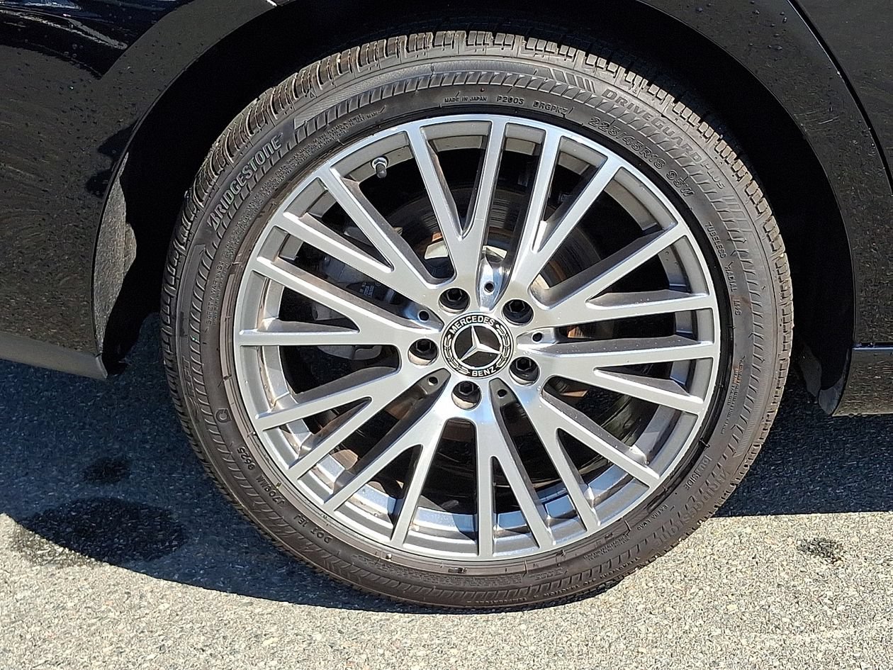 Used 2025 Mercedes-Benz CLA 250 image 8