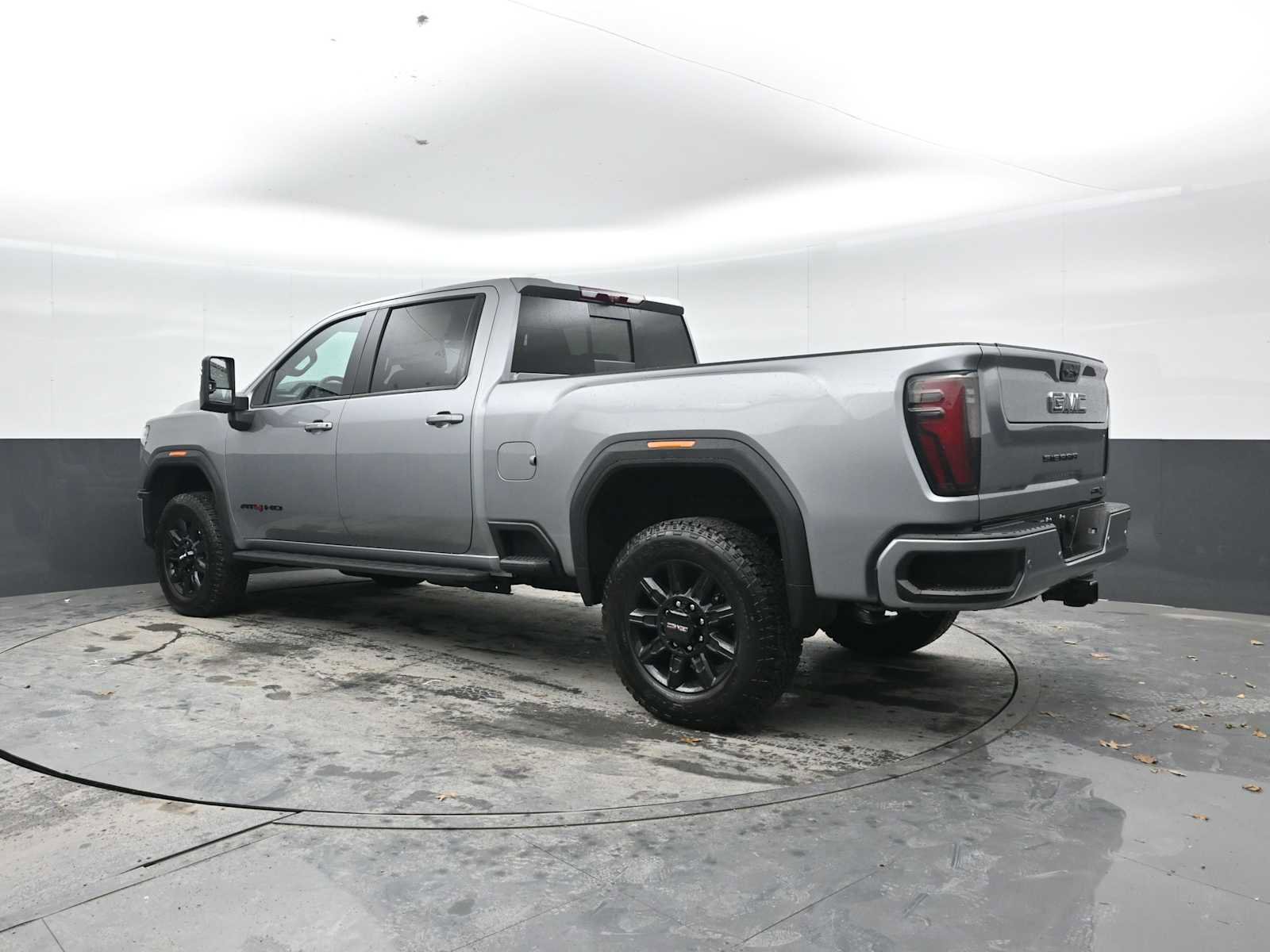 New 2026 GMC Sierra 2500 AT4 image 2