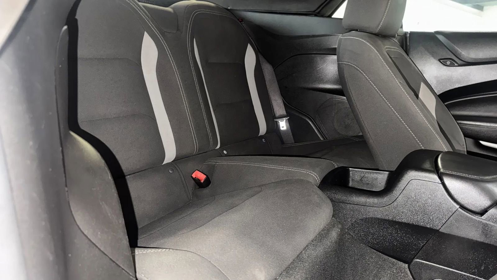 Used 2020 Chevrolet Camaro LT image 13