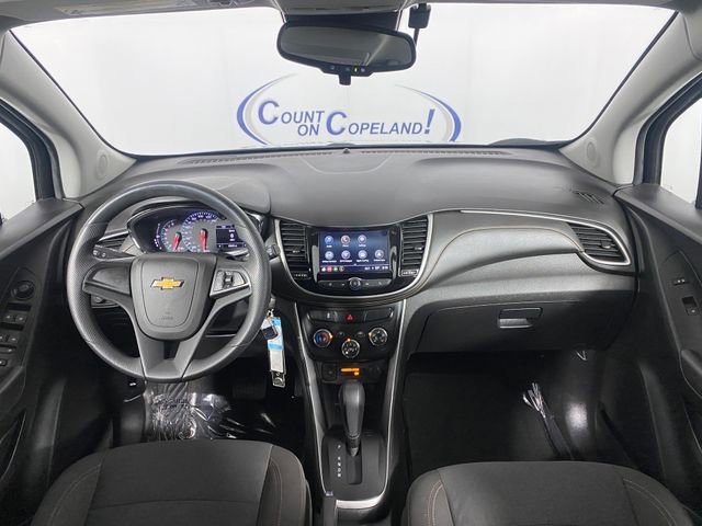 Used 2018 Chevrolet Trax LS image 14