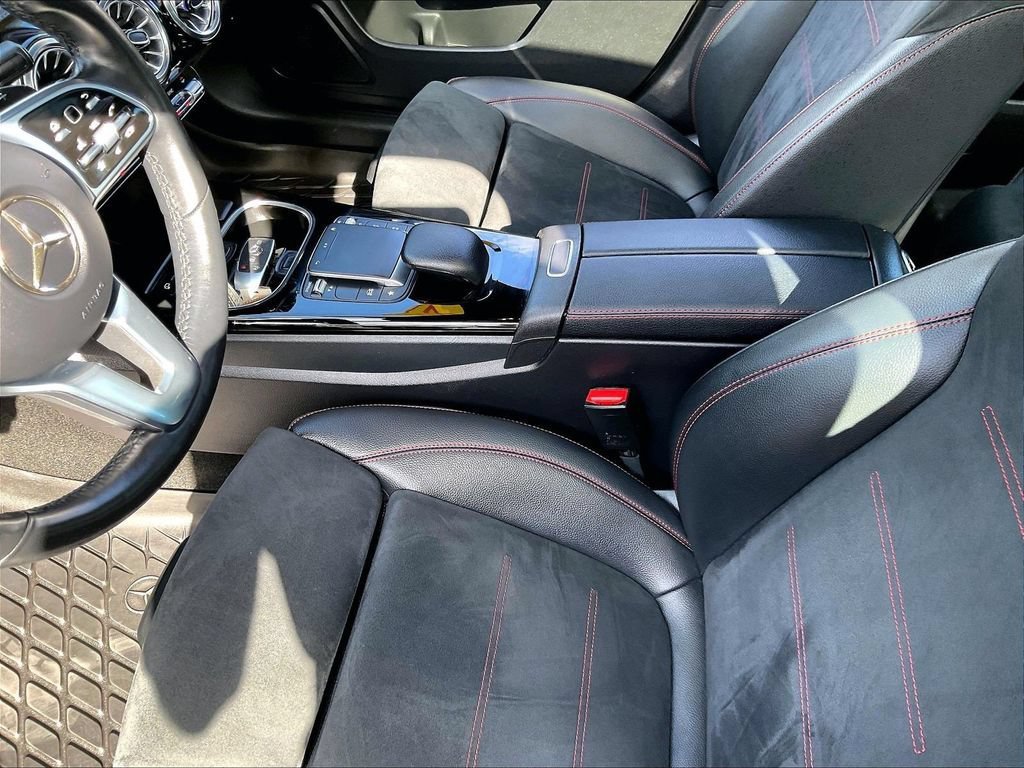 Used 2023 Mercedes-Benz CLA 250 4MATIC image 20