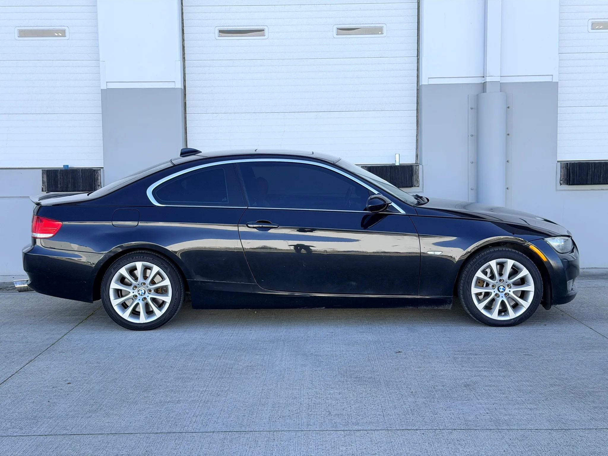 Used 2008 BMW 335xi Coupe w/ Premium Pkg image 6