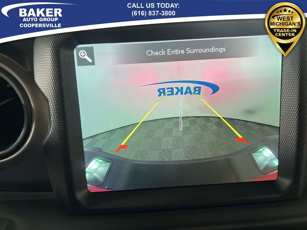 Used 2021 Jeep Gladiator Willys image 16