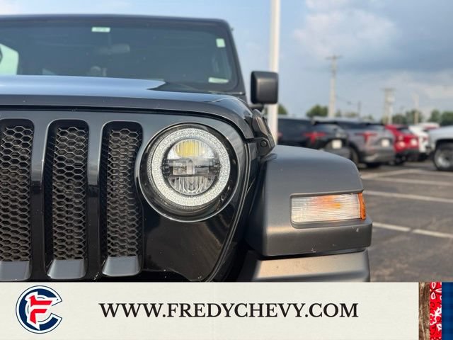 Used 2023 Jeep Wrangler Sport AWD/4WD image 33