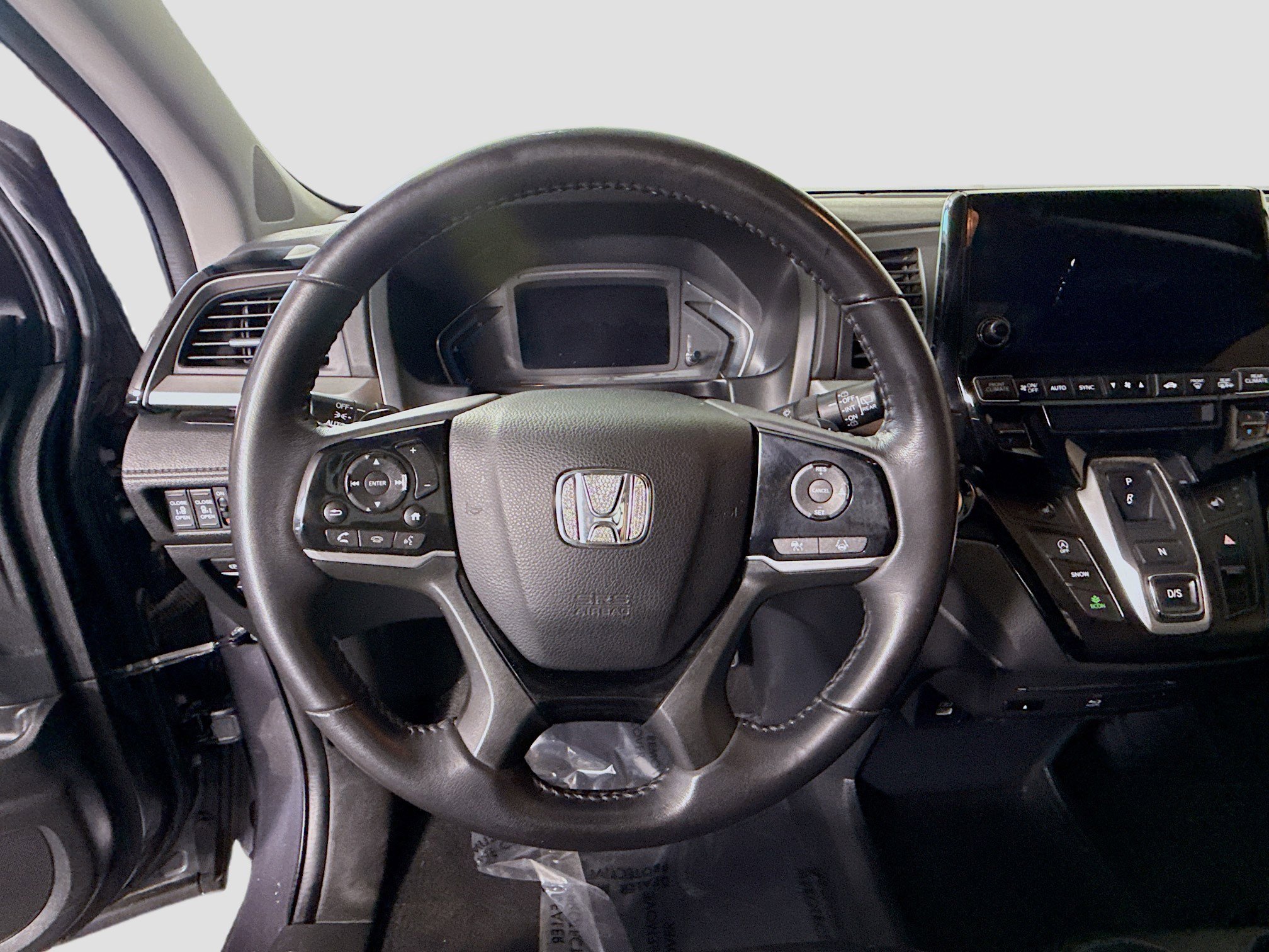 Used 2023 Honda Odyssey Touring image 13