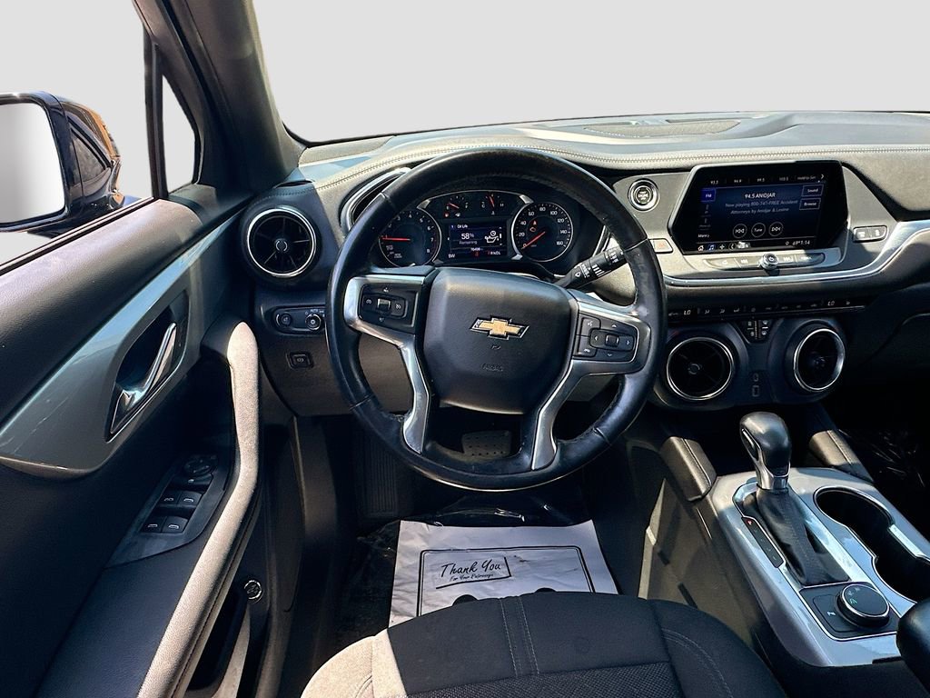 Used 2020 Chevrolet Blazer LT FWD image 21