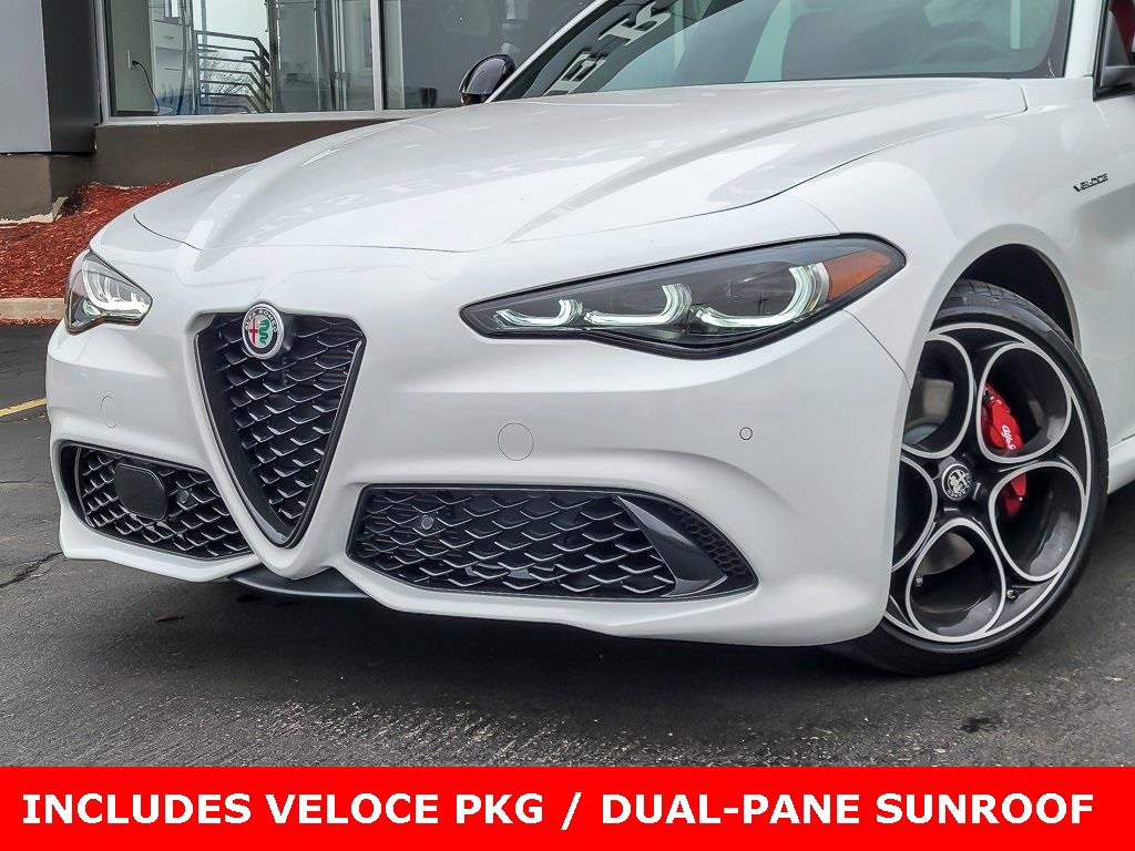 New 2025 Alfa Romeo Giulia AWD w/ Veloce Package AWD image 2