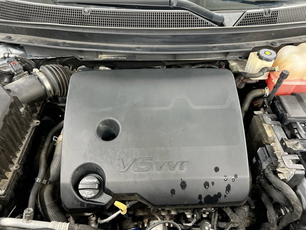 Used 2018 Chevrolet Traverse LT AWD/4WD image 25