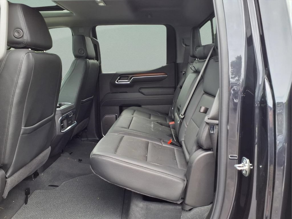 Certified 2026 GMC Sierra 1500 Denali w/ Denali Reserve Package AWD/4WD image 16