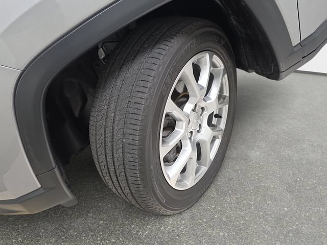 Used 2022 Jeep Compass Latitude AWD/4WD image 29
