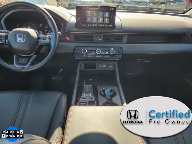Used 2025 Honda Pilot TrailSport image 16