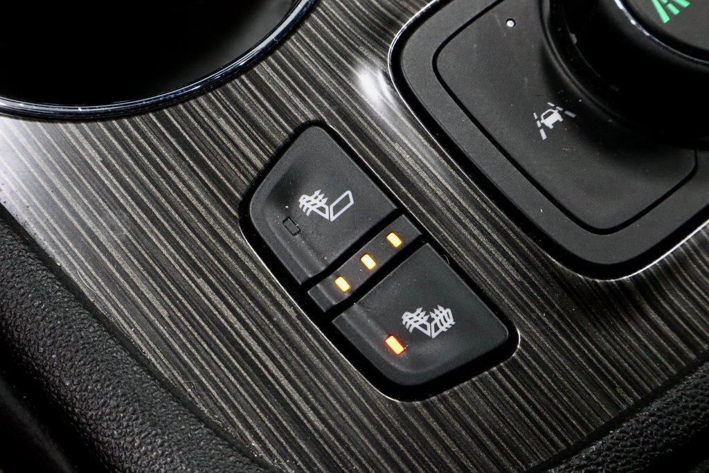 Used 2023 GMC Acadia SLT w/ LPO, Floor Liner Package image 6