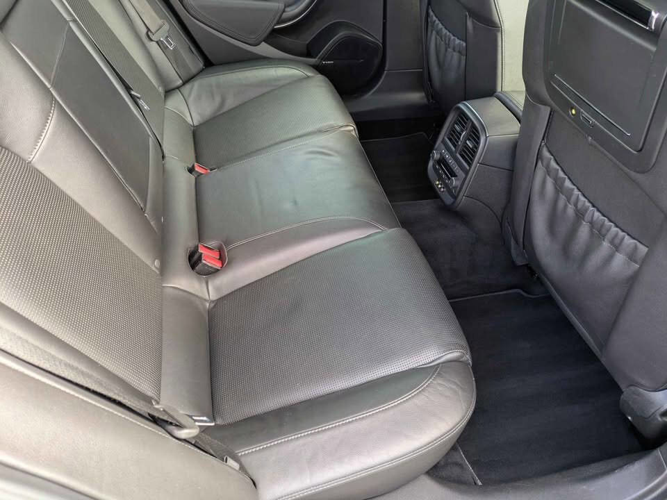 Used 2010 Saab 9-5 Aero w/ Rear Passenger Package image 14