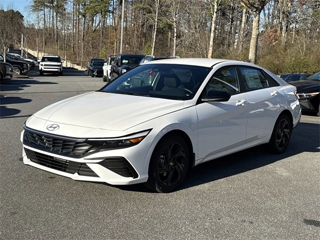 New 2026 Hyundai Elantra Sport image 3