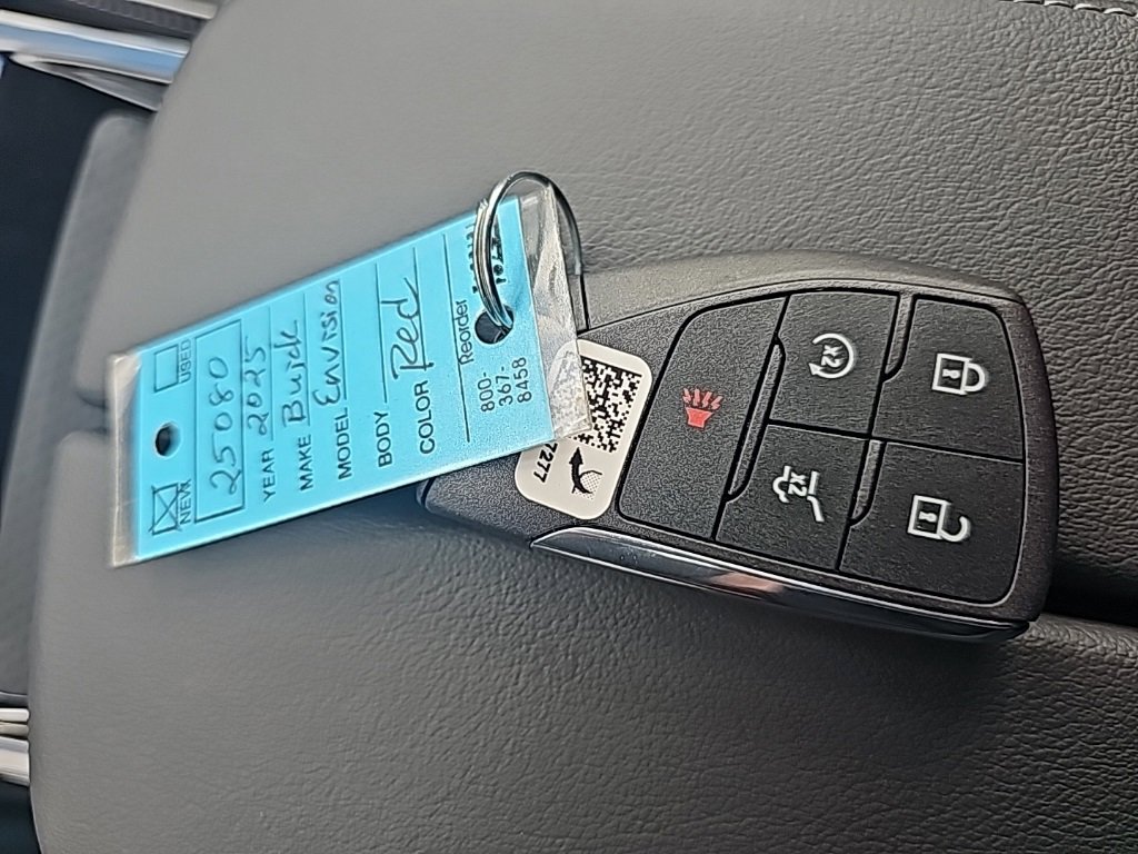 New 2025 Buick Envision Avenir image 29