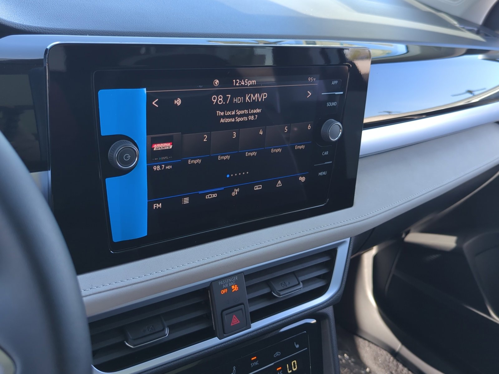 New 2026 Volkswagen Taos SE FWD image 26