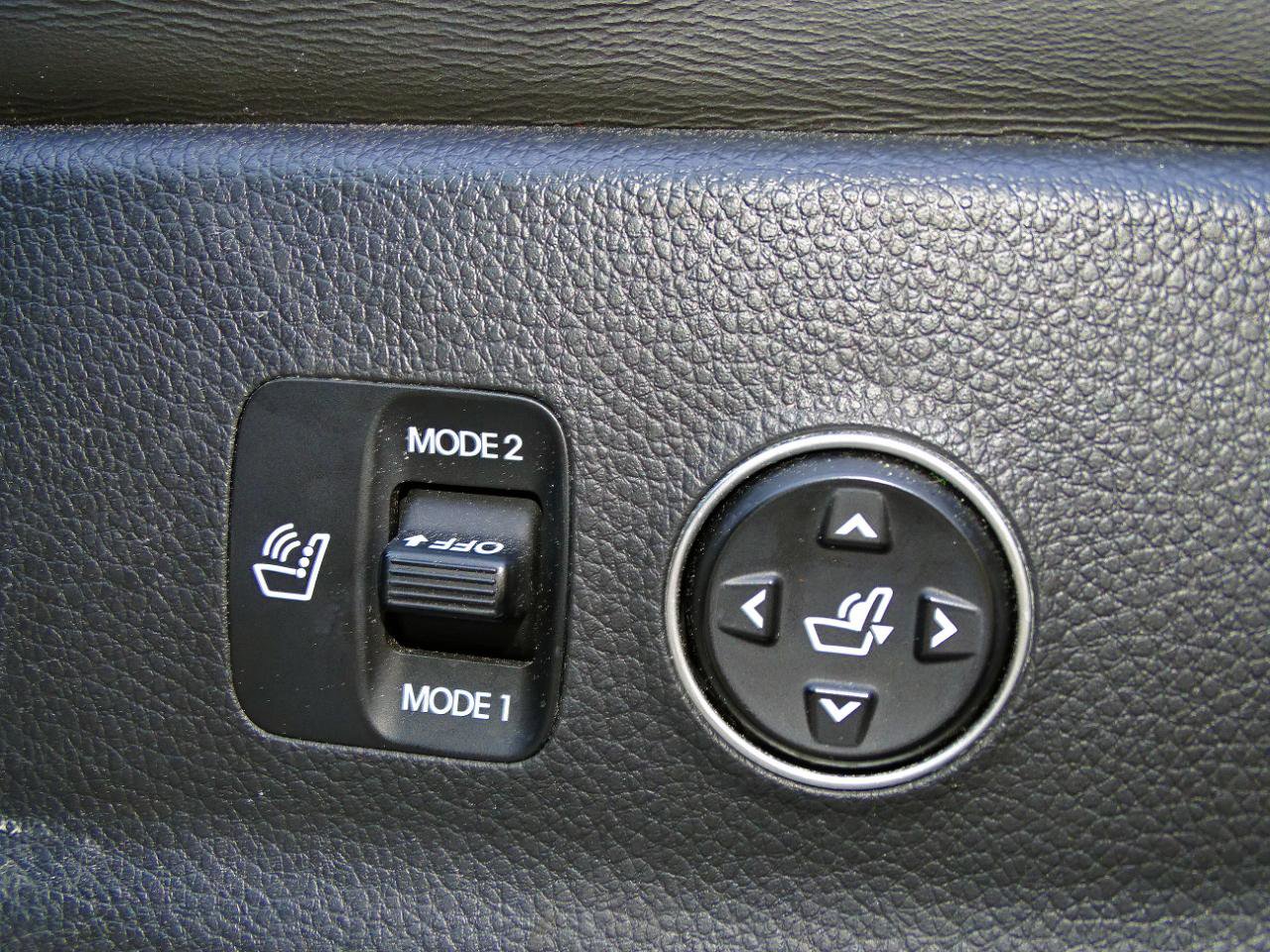 Used 2011 Hyundai Equus Ultimate image 13