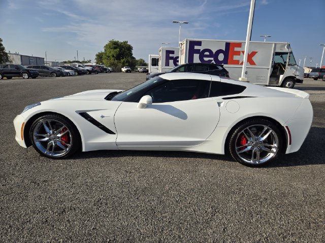 Used 2015 Chevrolet Corvette Stingray Coupe w/ 2LT Preferred Equipment Group RWD image 4