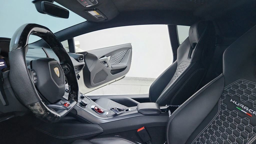 Used 2018 Lamborghini Huracan LP 580-2 image 20