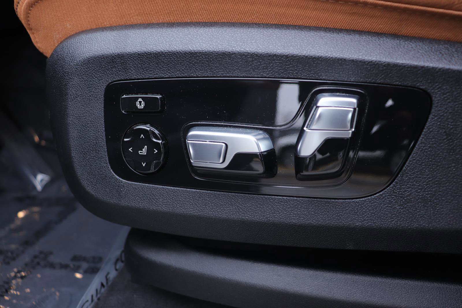 Used 2022 BMW X5 sDrive40i w/ Executive Package image 26