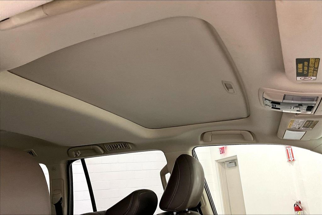 Used 2017 Lexus GX 460 image 20