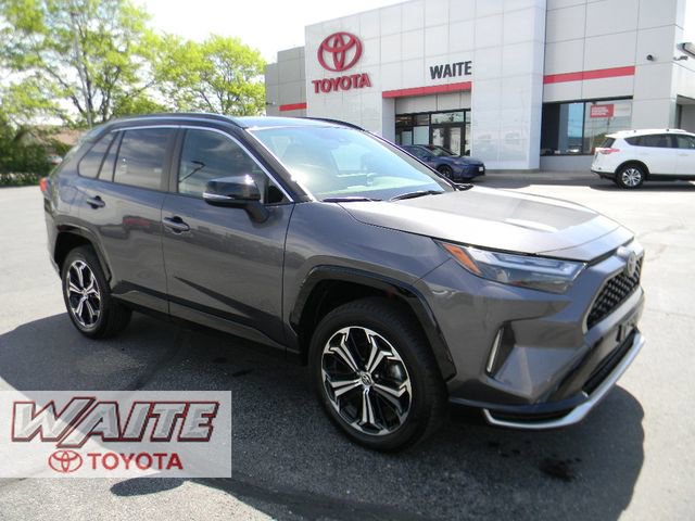 Used 2025 Toyota RAV4 XSE w/ Weather Package
