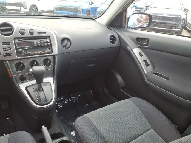 Used 2004 Toyota Matrix FWD image 15