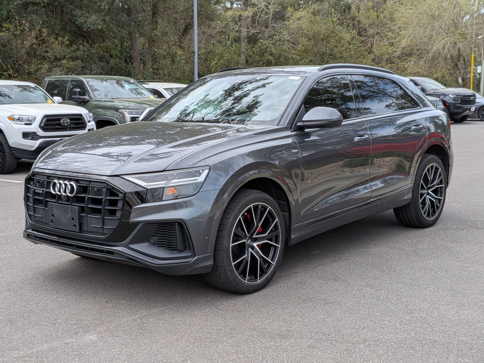 Used 2020 Audi Q8 Premium Plus image 7